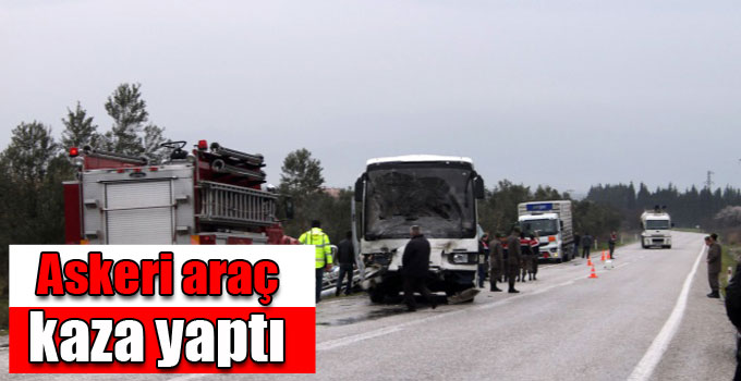 Askeri araç kaza yaptı: 1 ölü, 4 yaralı