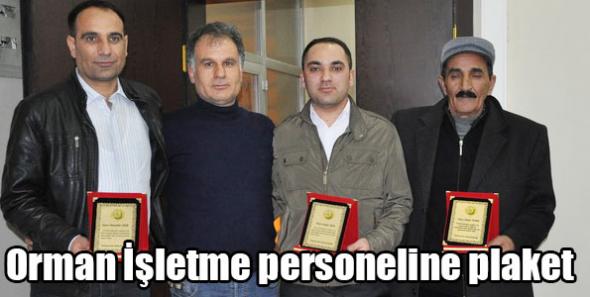 Orman İşletme personeline plaket