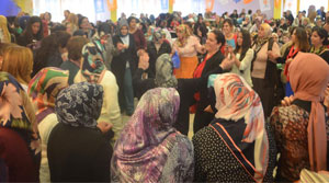 AK Kadınlardan Anneler Özel Programı!