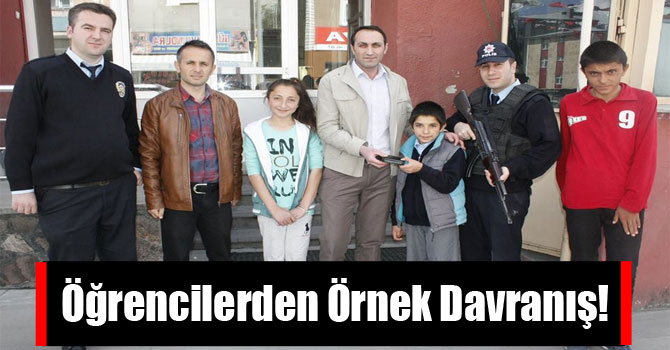 Öğrencilerden Örnek Davranış!