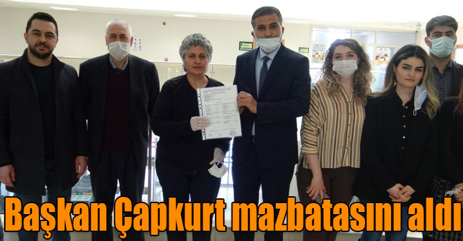 Baro Başkanı Çapkurt mazbatasını aldı