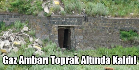Gaz Ambarı Toprak Altında Kaldı!