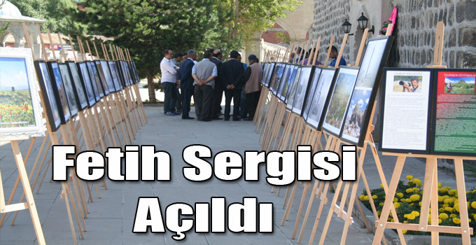 Selçukluların Kars’tan Anadolu’ya Girişlerinin 951. Yıl Dönümü Fotoğraf Sergisi Açıldı