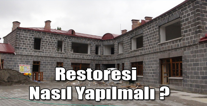 Kars’ta Asırlık Bina, Yapısına Uygun Olarak Restore Ediliyor!