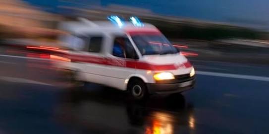 Kars'ta Ambulans Kaza Yaptı! Yaralılar Var!