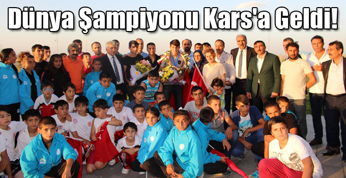 Dünya Şampiyonu Kars'a Geldi!