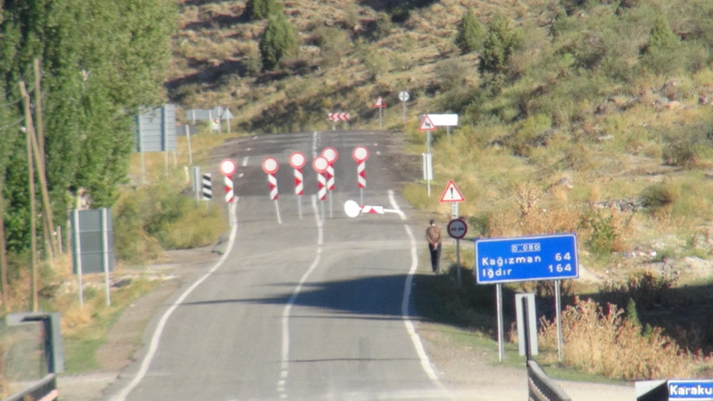 Kağızman-Karakurt Yolu Ulaşıma Açıldı