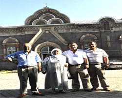Kars’tan Umre’ye yolculuk başladı