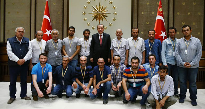 16 Türk İşçiyi ve Ailelerini Ağırladı