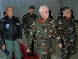 Orgeneral Işık Kars'ta