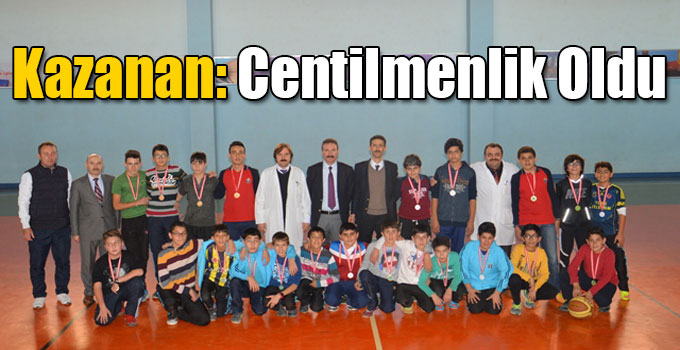 Basketbol Turnuvasında Centilmenlik Kazandı