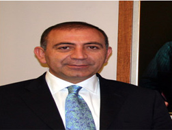 Gürsel tekin Cuma günü Kars’ta