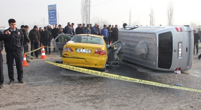 Iğdır'da Trafik Kazası: Sekiz Yaralı