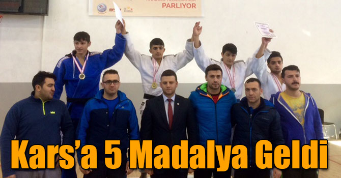 Kars’a 5 Madalya Geldi