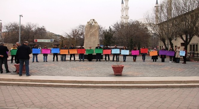 Iğdır'da 28 Şubat Protestosu