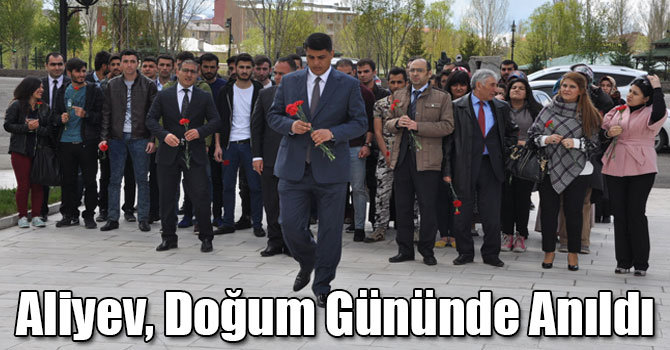 Azerbaycan Merhum Cumhurbaşkanı Aliyev, Doğum Gününde Anıldı