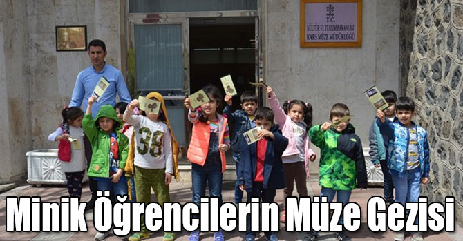 Minik Öğrencilerin Müze Gezisi