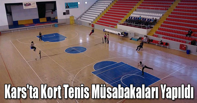Kars'ta Gençlik Haftası Kort Tenis Müsabakaları Yapıldı