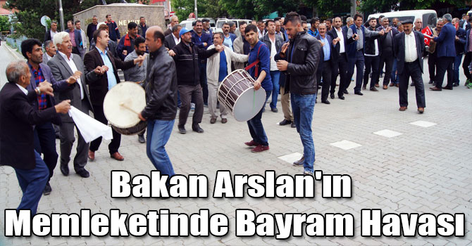 Bakan Arslan'ın Memleketinde Bayram Havası