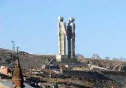 İnsanlık Anıtı yıkılacak mı, yıkılmayacak mı?