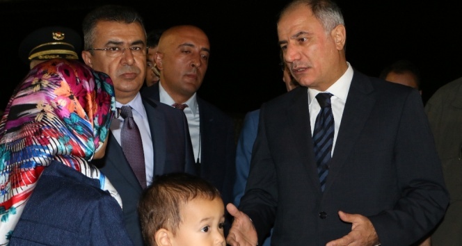 İçişleri Bakanı Ala Şehitler için Okutulan Mevlide Katıldı