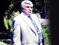 Adaylığını Açıkladı