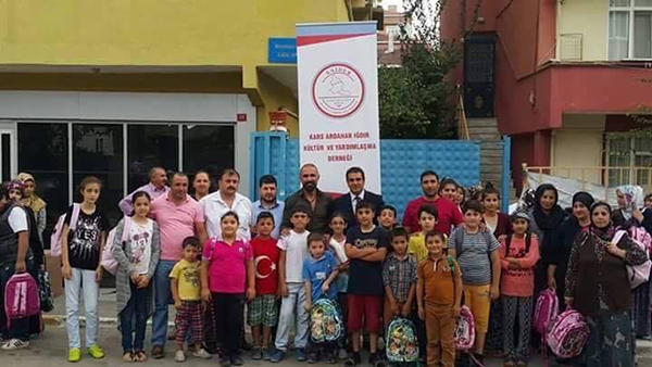 Pendik KAİDER'den Çocuklara Kırtasiye Desteği
