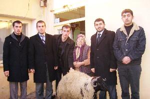 Kars Ülkü Ocaklarından Kurban Yardımı