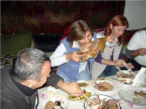 Kars,Kuyucukta kışın'da turist var.