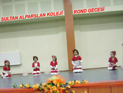 Kolejde Rond Gecesi