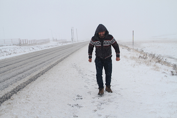 Ardahan'da Yüksek Kesimlerde Kar Yağışı