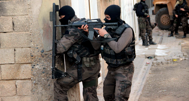 10 Bin Özel Harekat Polisi Alınacak