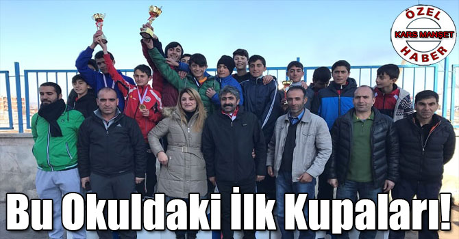 Bu Okuldaki İlk Kupaları!