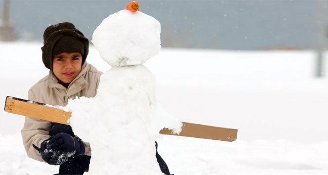 Okullar tatil mi? (9 Ocak) Okullar tatil edildi mi? Türkiye'de okullara kar tatili
