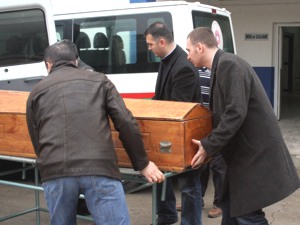 Kars Susuz'da Aşcı ölü bulundu