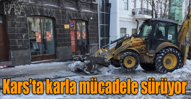 Kars’ta karla mücadele sürüyor