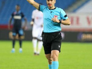 Kayserispor-Alanyaspor maçını Suat Arslanboğa yönetecek