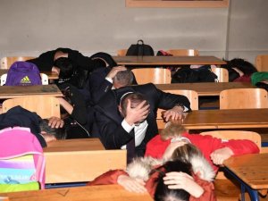 Antalya’da deprem anı ve tahliye tatbikatı