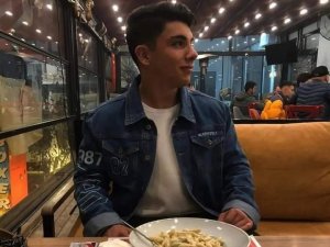 Kazada yaralanan genç 14 günlük yaşam savaşını kaybetti