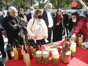 Adana Çiftçi Pazarı açıldı