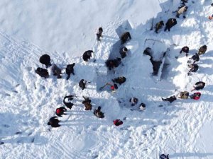 Konya’da kar basma şenliği