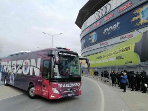 Trabzonspor, Kadıköy’e geldi