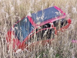Yağmurda kayganlaşan yol kazaya neden oldu