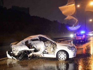 TEM Otoyolu’nda cip ile otomobil çarpıştı, 1’i ağır 2 kişi yaralandı