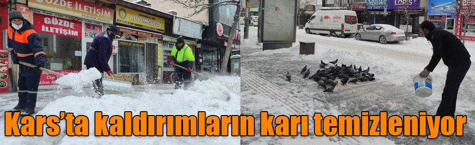 Kars’ta kaldırımların karı temizleniyor