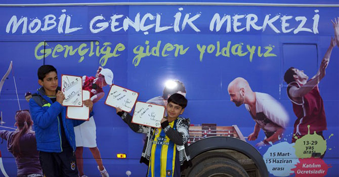 Gençlik ve Spor Bakanlığı, Mobil Gençlik Merkezi Projesini Hayata Geçiriyor