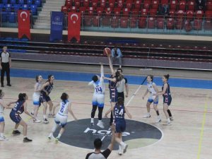 Türkiye Gençler Basketbol Ligi: Düzce Atletik: 66 - Kepez Belediyesi: 47