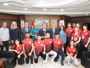 Amasya Üniversitesi ayak tenisinde şampiyon