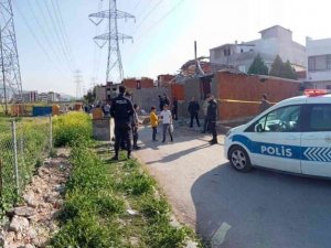 İzmir’deki pompalı tüfekli cinayette yeni gelişme: Oğul tutuklandı, baba ise her yerde aranıyor