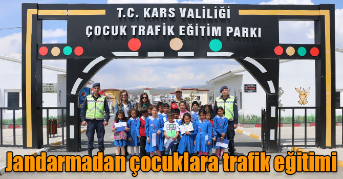 Jandarmadan çocuklara trafik eğitimi